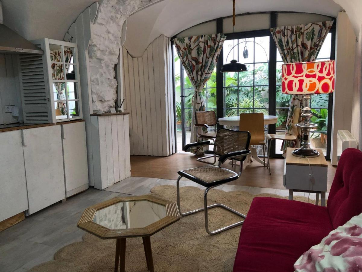 Caces Apartamentos Tukasa Vintage מראה חיצוני תמונה